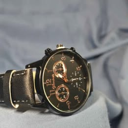 Mens Casual Dress wristwatch