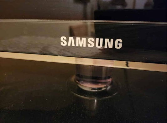 46in Samsung LCD ultra thin tv