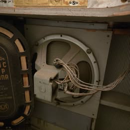 1939 RCA 19k Radio with magic loop