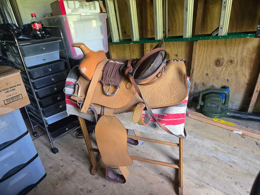 Western saddle