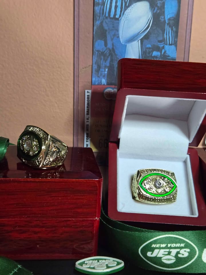 1963 World Championship winners NY JETS ring