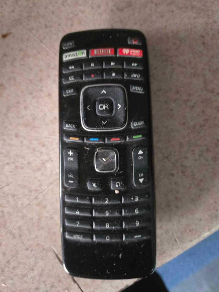 32in Smart Vizio HD tv
