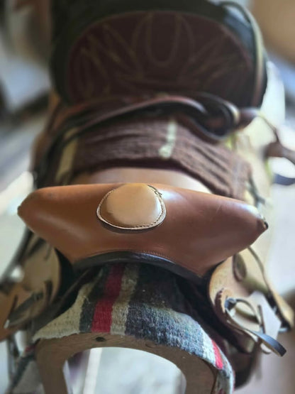 Western saddle