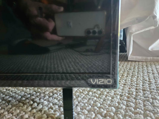 Vizio 32in Roku included flat screen D series