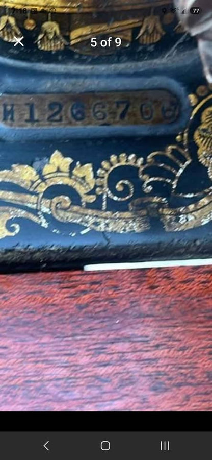 1900s Singer Sewing Machine