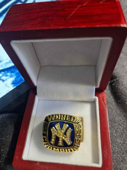 1996 New York Yankees World Champion ring