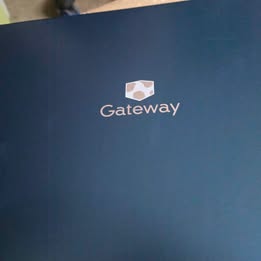 Ultra slim Windows 11 - Gateway