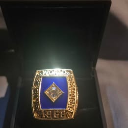 NY Mets 1969 and 1986 world series rings