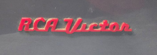 1952 RCA Victor Globetrotter Radio