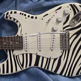 Crescent vintage electric guitar and ibanez vintage amp -Includes new set of strings also