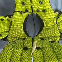 Shutt shoulder pads