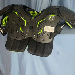 Shutt shoulder pads